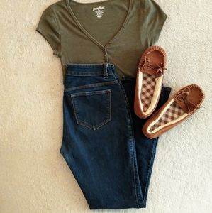 Ann Taylor Curvy Fit Jeans